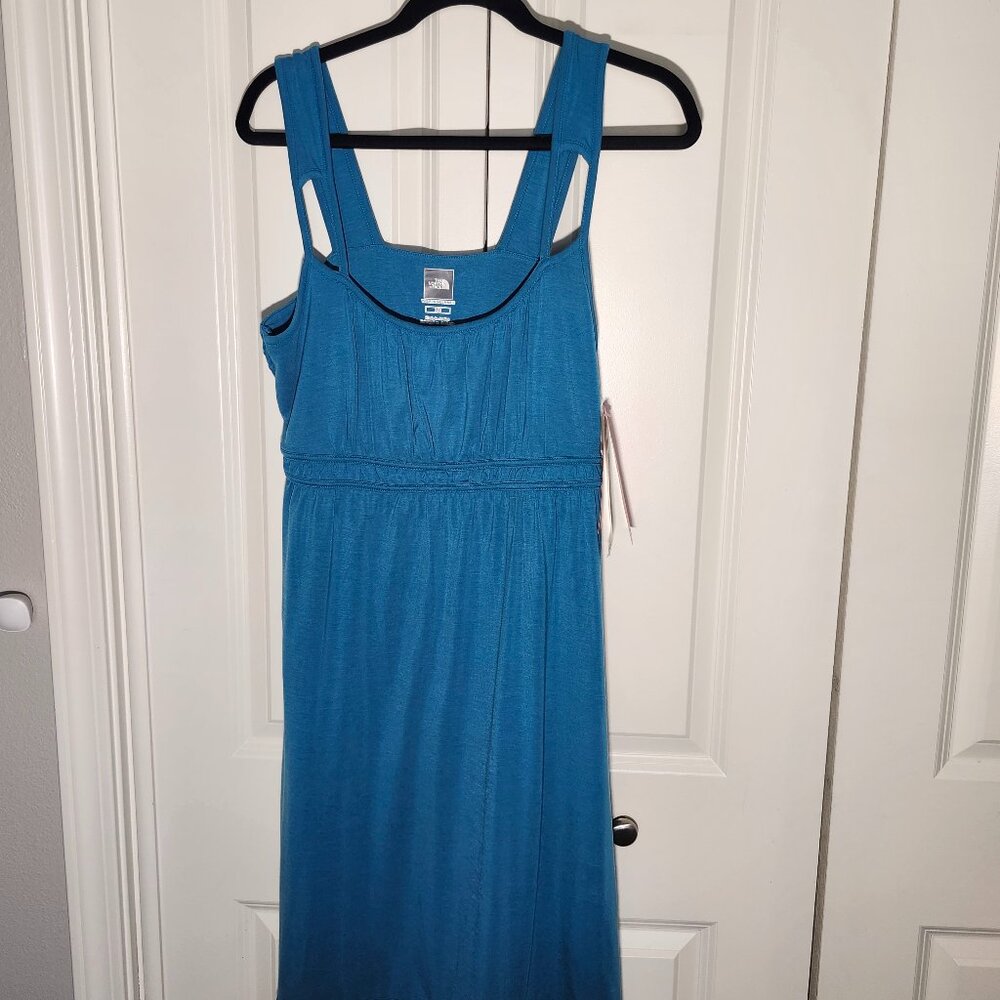 The North Face New With Tags Dress - Size Large